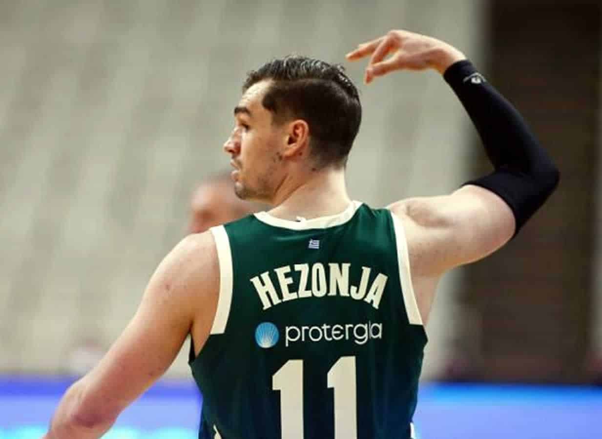 Μάριο Χεζόνια
