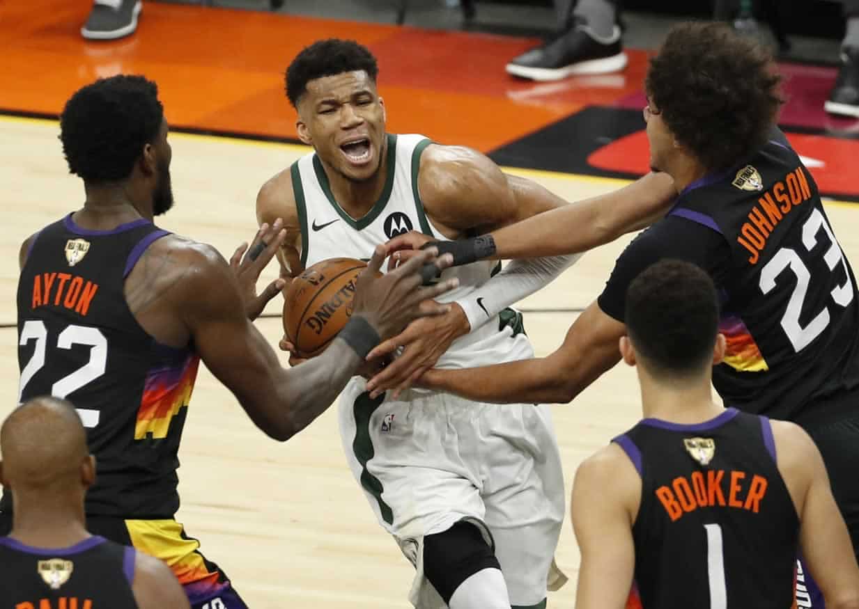 ΝΒΑ Finals: Ένας Giannis δεν ήταν αρκετός-Την Δευτέρα ο τρίτος αγώνας