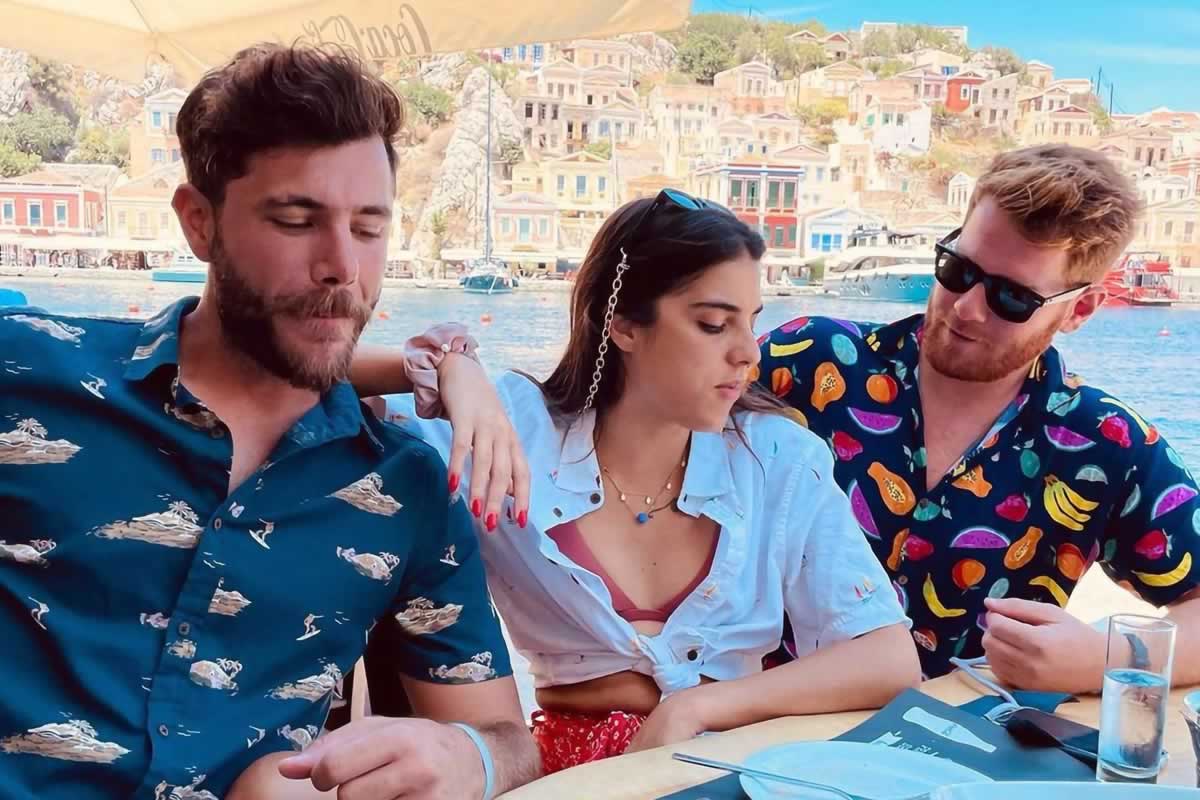 Τι νομίζατε ότι δεν θα έχει παρασκήνιο απο πίσω η νέα κόντρα που ξέσπασε στο Survivor. Σας έχουμε νέο spoiler για την τριάδα της φωτιάς που