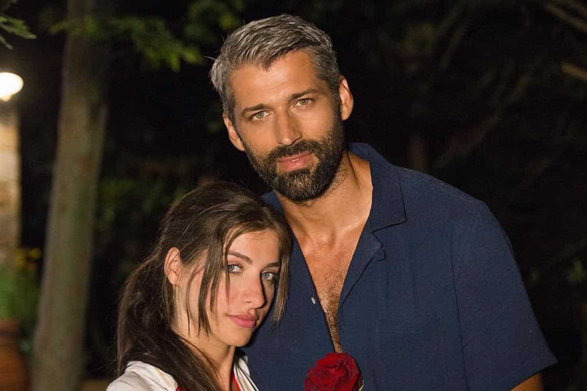 Νέο επεισόδιο στο The Bachelor σήμερα το βράδυ με πολύ φωτογράφηση και πολύ γέλιο, αφού ο Αλέξης Παππάς, θα ζητήσει απο τα κορίτσια