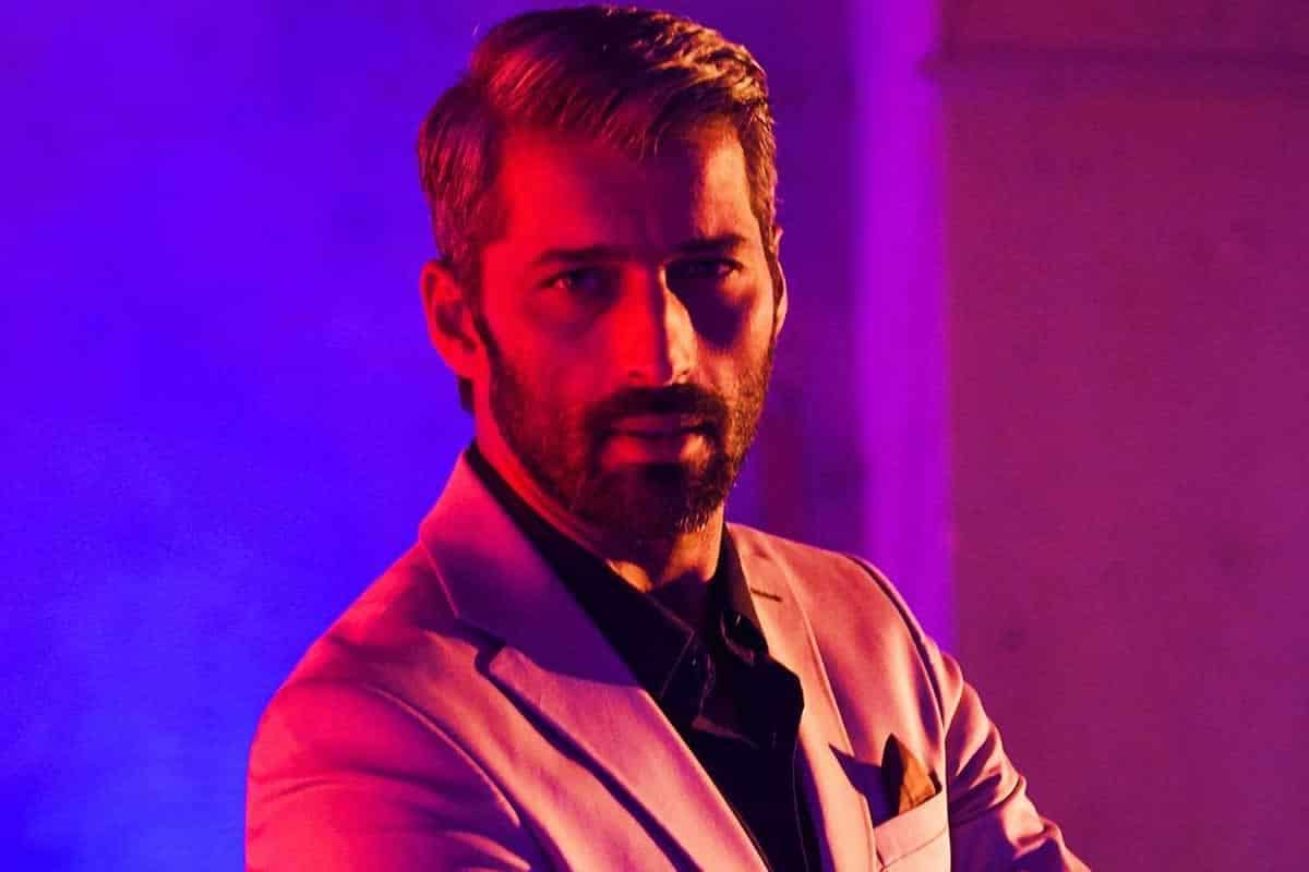 Κανονική επίθεση θα δεχτεί σήμερα ο Αλέξης Παππάς στο επεισόδιο της Τελετής των Ρόδων. Φυσικά μιλάμε για λεκτική επίθεση, αλλά αυτή όπως