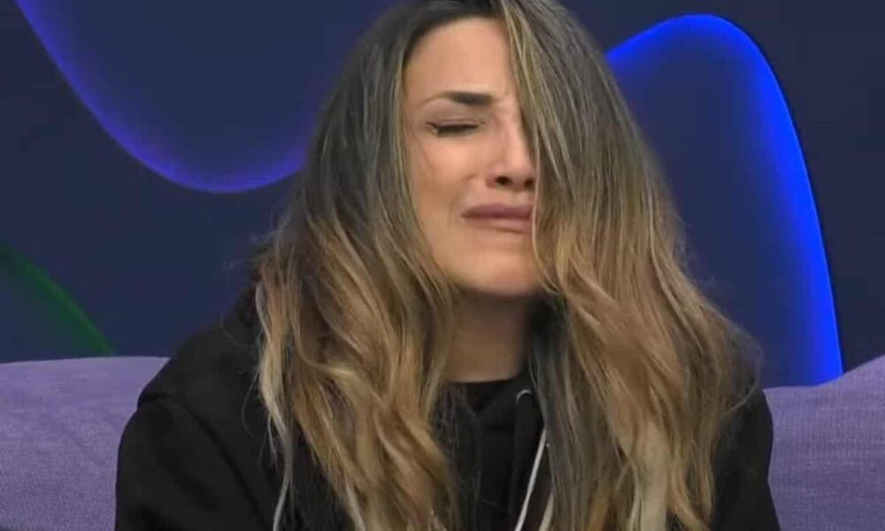 Αν θυμάστε πριν απο λίγο καιρό η Αννούλα, έλεγε και διατυμπανούσε ότι την ενοχλεί η Ευδοκία για τον τρόπο που μιλάει, την χαρακτήριζε