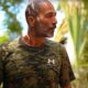Απο την πρώτη μέρα στο Survivor ο Βαλάντης προσπαθεί να δείξει έναν ρόλο διαφορετικό, αυτόν του καλούλη που ξέρει ότι είναι αδύναμος