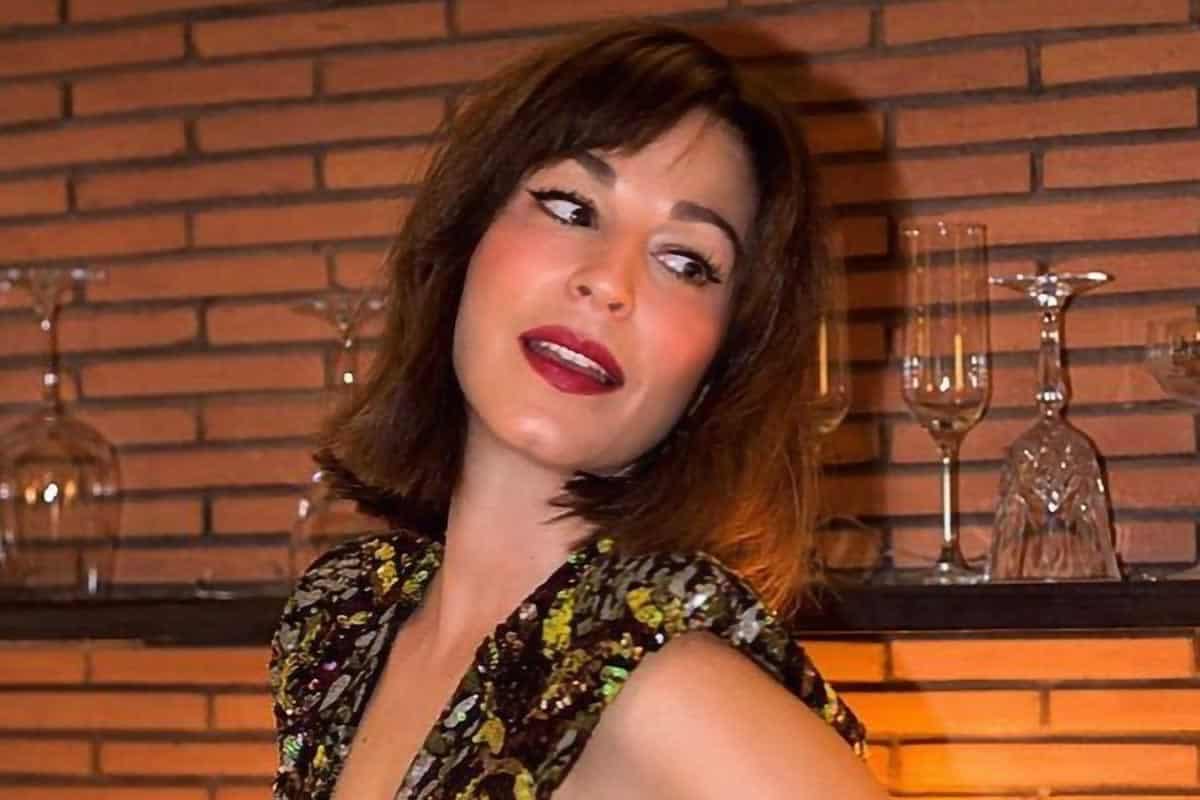 Παραμονή Χριστουγέννων σήμερα και δεν θα μπορούσαμε να μην σχολιάσουμε την υπέρλαμπρη εμφάνιση της Κατερίνας Παπουτσάκη που