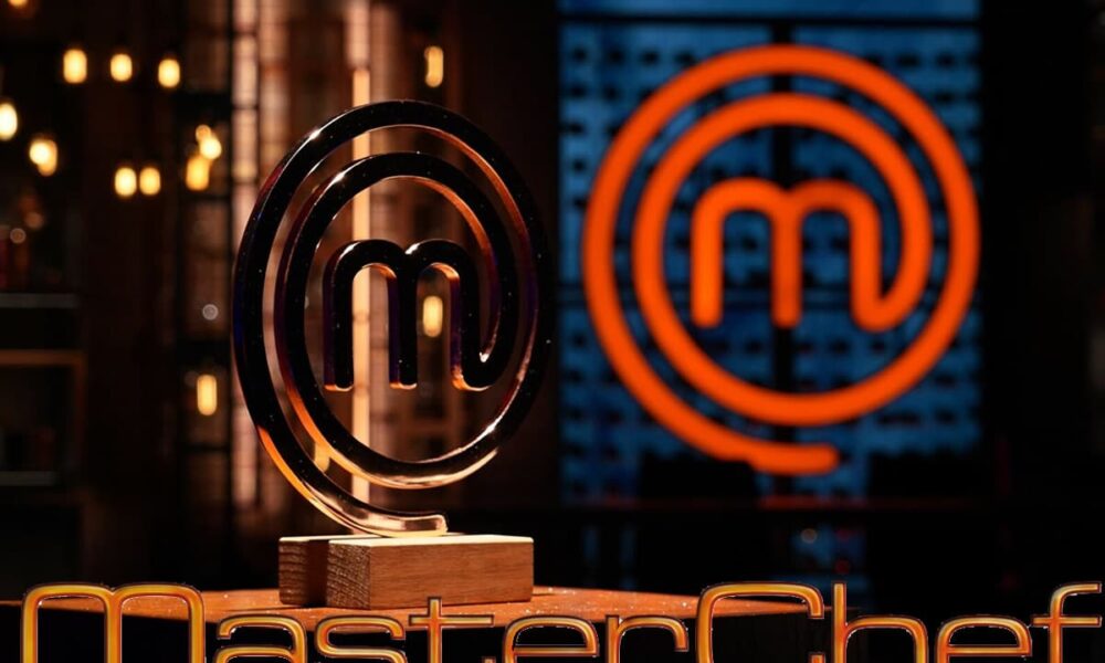 Μόλις έσκασε η ημερομηνία της πρεμιέρας του MasterChef 6, το οποίο θα το δούμε ξανά φέτος την Δευτέρα 10/1!