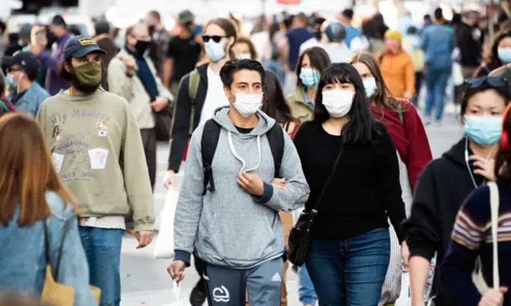Την Παραμονή Χριστουγέννων επέλεξε ο Υπουργός Υγείας και η επιτροπή των ειδικών για να ξεκινήσουν τα νέα μέτρα με την χρήση μάσκας
