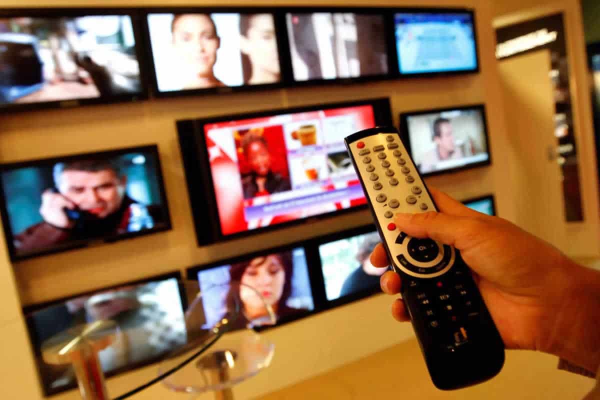 Η τηλεθέαση μετά βίας έφτασε την ώρα της αποχώρησης στο Live του Big Brother στο 10,3% την ίδια ώρα όμως το The Bachelor είχε διπλάσια
