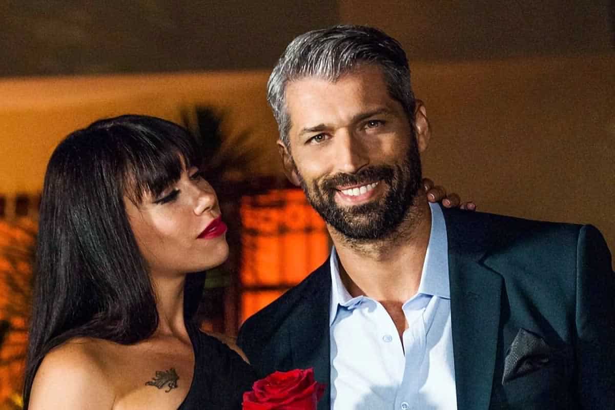 Αυτή την εβδομάδα στο The Bachelor ο Αλέξης Παππάς ήδη έχει απορρίψει μια κοπέλα και απόψε το βράδυ μετά την επεισοδιακή όπως αναμένεται