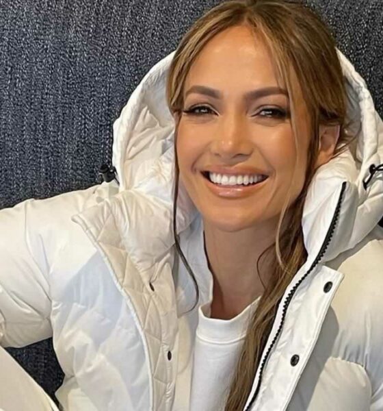 Η Jennifer Lopez είναι γνωστή για το απαράμιλλο στυλ της και τις εντυπωσιακές εμφανίσεις της στο κόκκινο χαλί, ενώ θεωρείται ως ένα απο τα