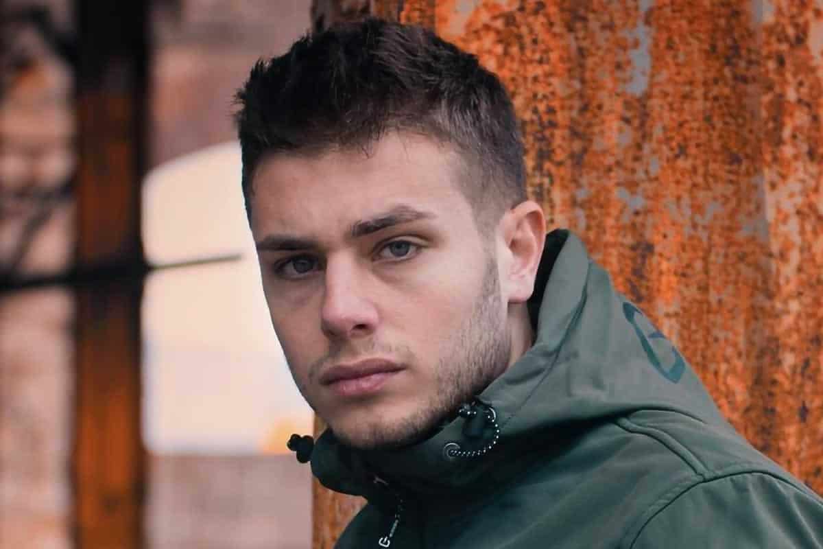 Ο γνωστός youtuber Αλέξανδρος Κοψιάλης φρόντισε να κάνει το θαύμα του για ακόμα μια φορά, ρίχνοντας για ακόμα μια φορά το instagram