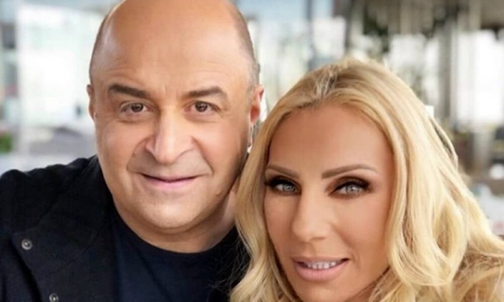 Ο Μάρκος Σεφερλής και η Έλενα Τσαβαλιά είναι ζευγάρι απο το 2002, αφού αποφάσισαν να ενώσουν τις καρδιές τους λίγο μετά απο το