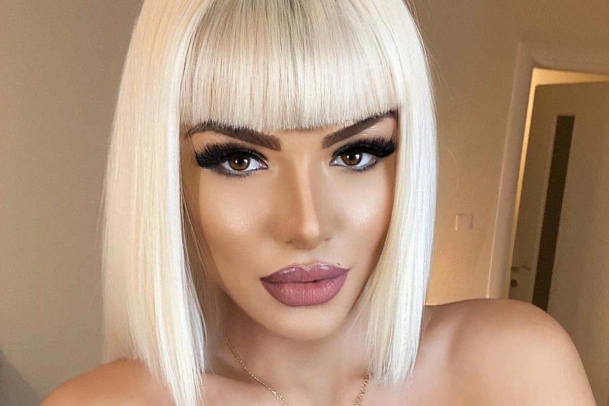 Δεν είναι η πρώτη φορά που το Instagram αποφασίζει να ρίξει φωτογραφίες και σίγουρα δεν θα είναι και οι τελευταίες της Στέλλας Μιζεράκη, αφού