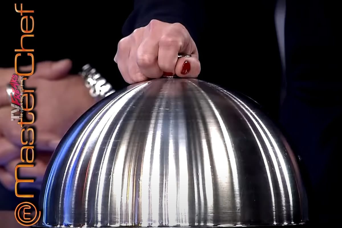 MasterChef spoiler: Οι μεγάλες αποφάσεις του Δημήτρη κόστισαν στην ομάδα του και όπως φαίνεται φέρνουν τρομερές ανατροπές στο σημερινό