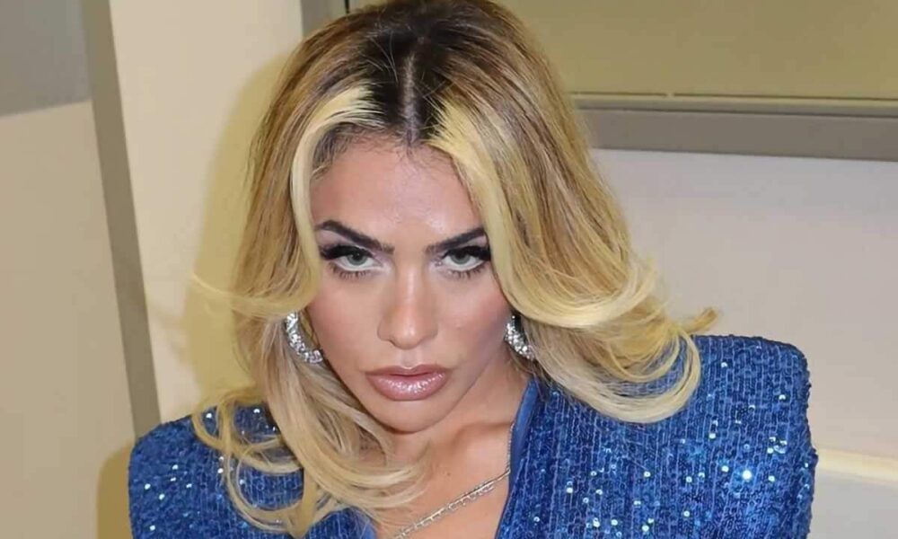 Δεν το συνηθίζει να ανεβάζει συχνά τέτοιες φωτογραφίες, όταν το κάνει όμως, η Κόνι Μεταξά καταφέρνει και τρελαίνει όχι μόνο τους θαυμαστές