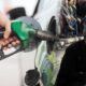 Ο οικογενειακός προϋπολογισμός έχει πέσει έξω πριν καν καταβληθεί ο μισθός του μήνα και η κυβέρνηση ετοιμάζει για ακόμα μια φορά μέτρα-ασπιρ