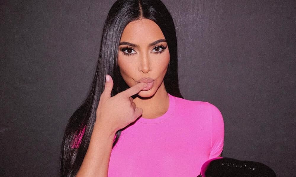 Το ξέρει όλος ο πλανήτης ότι αν Kim Kardashan θελήσει να προκαλέσει σάλο το κάνει με μια μόνο κίνηση και με πολύ μεγάλη ευκολία. Άλλωστε η