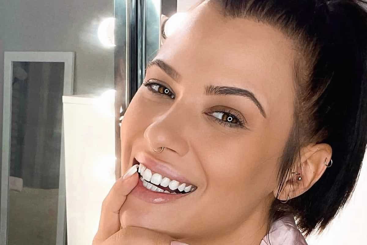 Μην μας πείτε ότι δεν σας έχει λείψει η Λάουρα Νάργες γιατί σίγουρα θα πείτε ένα ακόμα ψέμα! Δεν γίνεται να μην σου έχει λείψει η Λαουρίτα