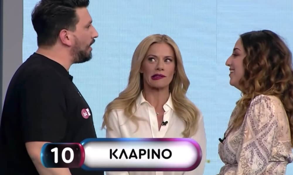 Στο Ρουκ Ζουκ του ΑΝΤ1 η Ζέτα Μακρυπούλια έχει συνηθίσει να ακούει ατάκες που πέφτουν και να προκαλούν πολύ γέλιο, υπάρχουν όμως και στιγμές