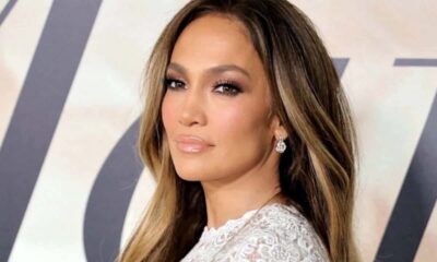 Αυτό που θα δείτε παρακάτω το προκάλεσε η Jennifer Lopez η οποία βαρέθηκε να βλέπει να την αντιγράφουν και να την σχολιάζουν μικρές και
