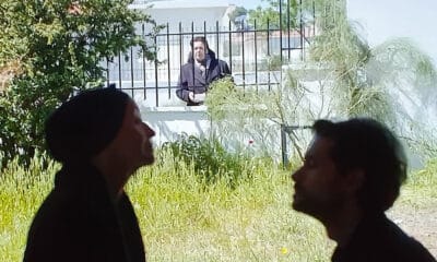 Ράγισαν ακόμα και πέτρες με τη συγγνώμη του Αστέρη που ζήτησε γονατιστός από τη γιαγιά Ειρήνη σε μία συγκλονιστική σκηνή που πραγματικά