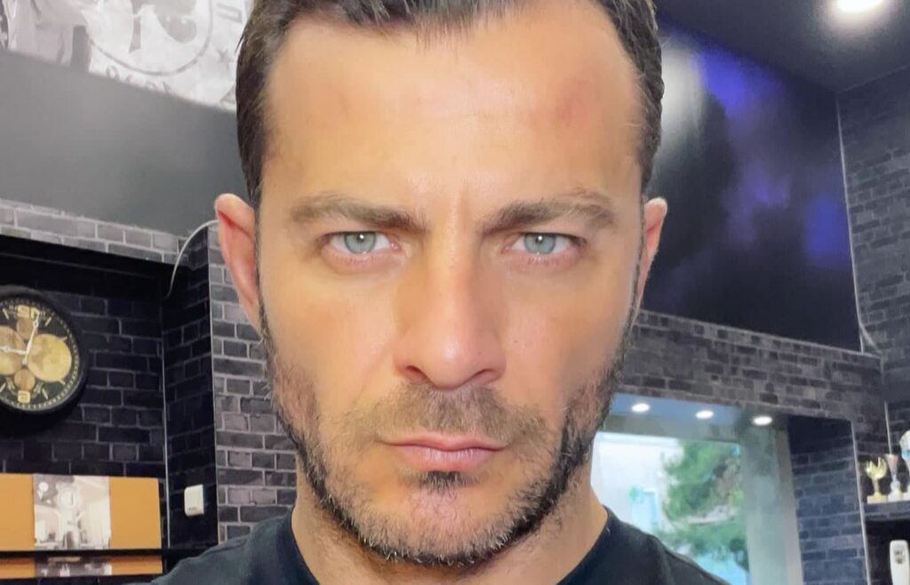 Όποιος είδε αυτό το βίντεο στο instagram καταλαβαίνει ότι εδώ υπάρχει θέμα και από τη στιγμή αυτό το θέμα αφορά τον καλύτερο παίκτη που έχει