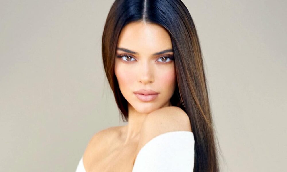Ο χωρισμός της Kendall Jenner, έκανε απο την πρώτη στιγμή τον γύρο του κόσμου αφού έχει γίνει πρώτο θέμα στην επικαιρότητα της showbiz και ο