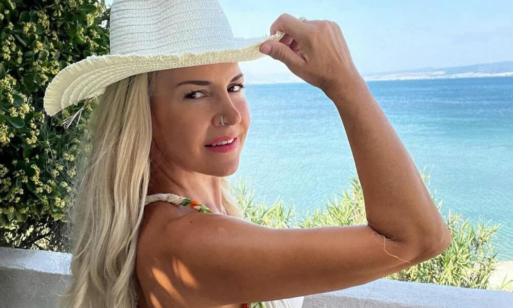 Η αγαπημένη ηθοποιός Μαρία Ανδρούτσου η γνωστή μας «Ξανθίππη» απο την πετυχημένη σειρά του Mega 50-50 μας τρέλανε με την φοβερή εμφάνιση