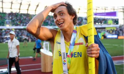 Ένα απίστευτο παγκόσμιο ρεκόρ πραγματοποίησε o Σουηδός 22χρονος Αρμαντ Ντουπλάντις ο οποίος κατέρριψε το παγκόσμιο ρεκόρ στο άλμα