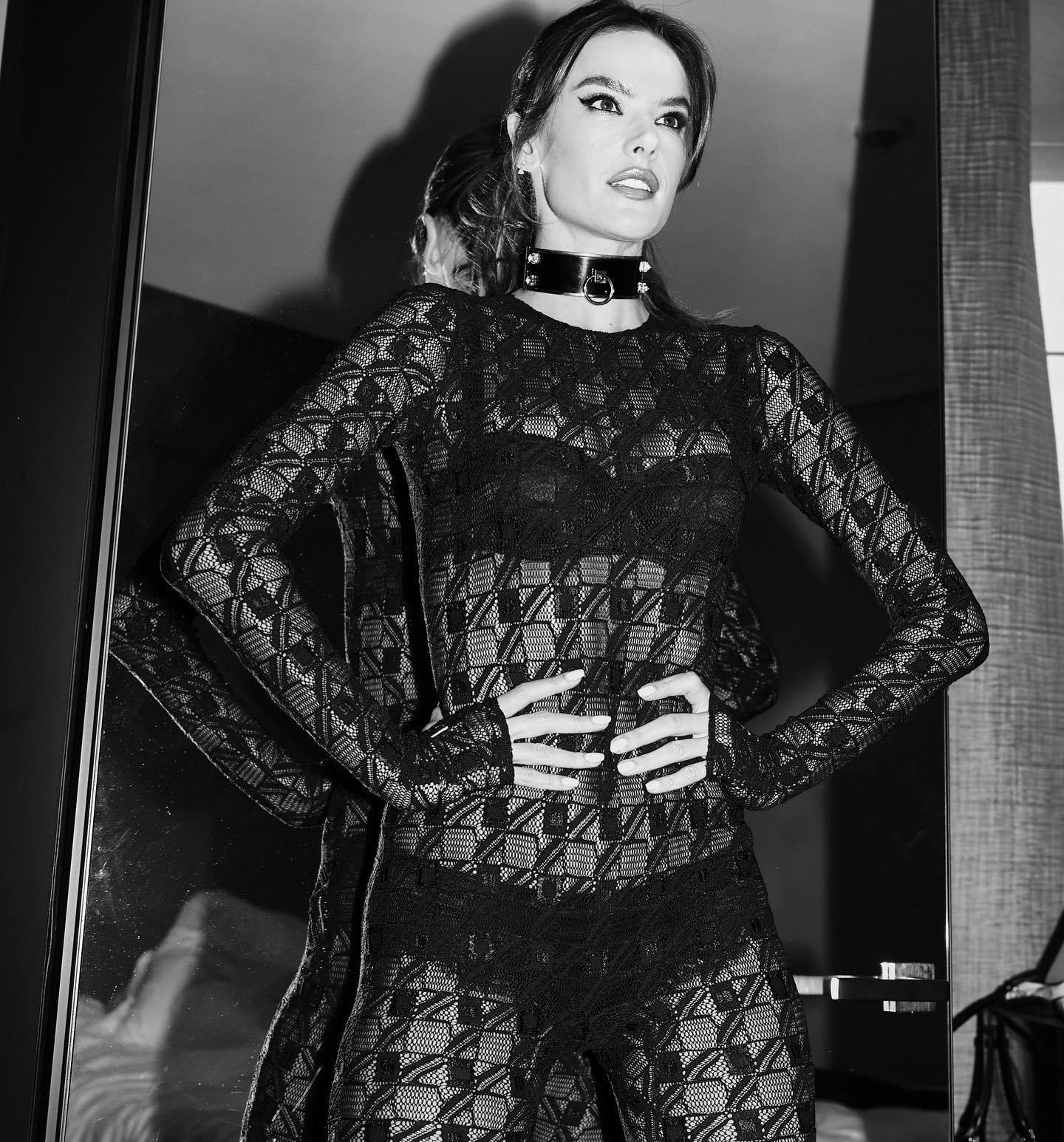 alesandra ambrosio 2