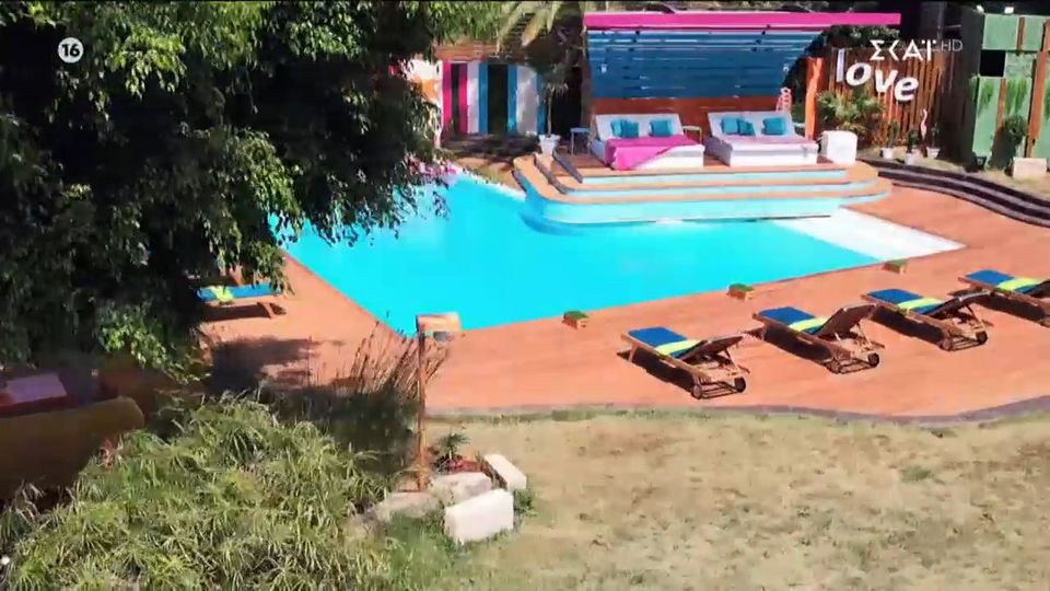 Το πιο fun ριάλιτι γνωριμιών, με παρουσιάστρια, την Ηλιάνα Παπαγεωργίου, έρχεται σαν ένα μεγάλο καλοκαιρινό πάρτι στην καρδιά του χειμώνα
