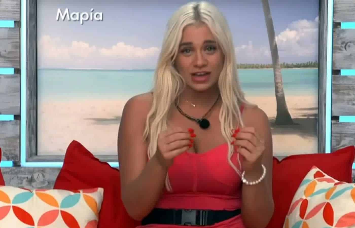 Η Ιωάννα Τζάνη μπήκε στο Love Island και όπως φαίνεται μπήκε με άγριες διαθέσεις και όρεξη για πολλά παιχνίδια. Μάλιστα για να το δείξει και
