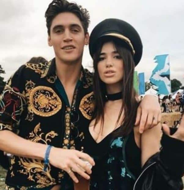 Dua Lipa και Isaac Carew