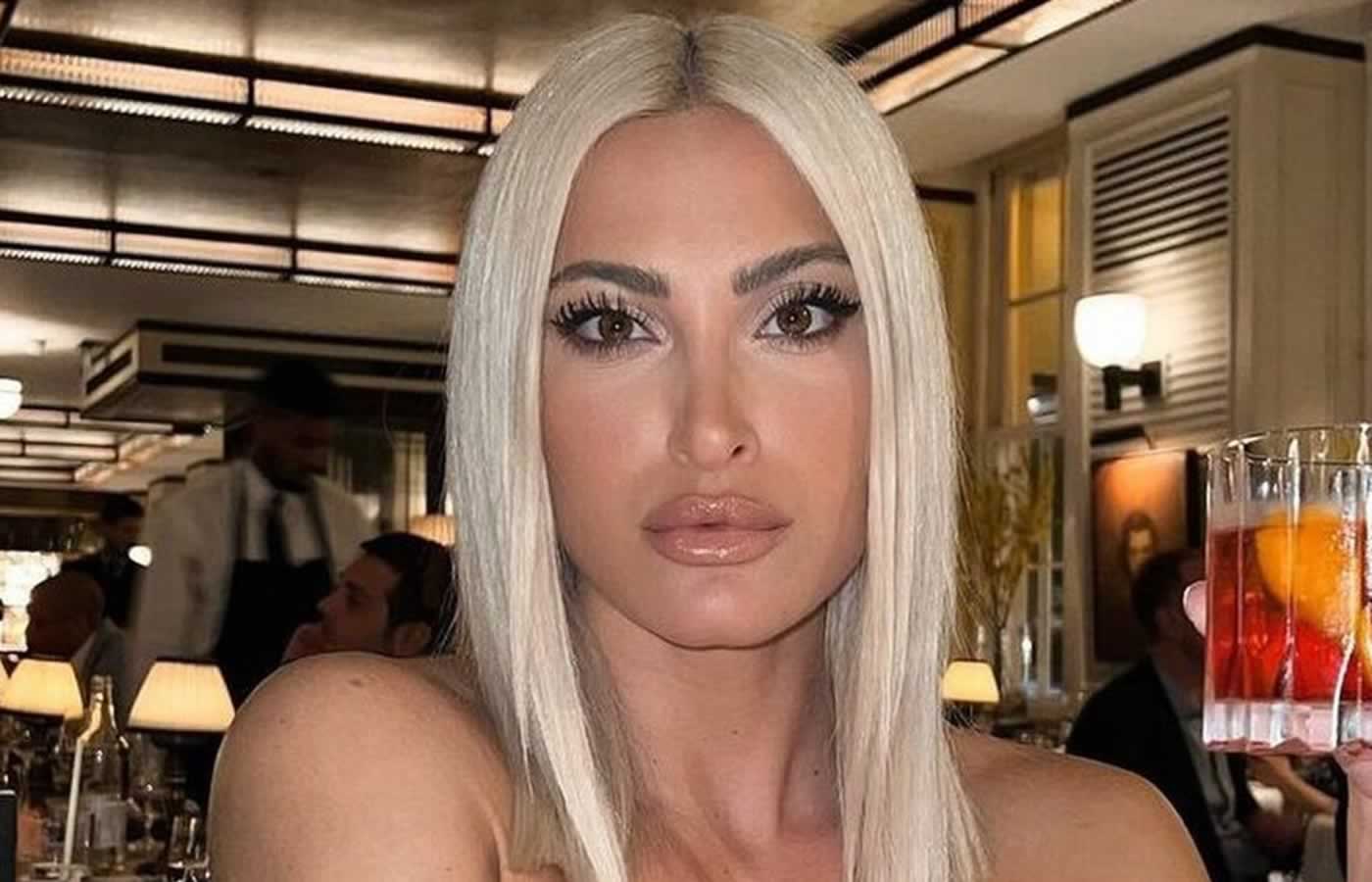 Σε πελάγη ευτυχίας η δημοφιλής influencer και ο σύντροφός της