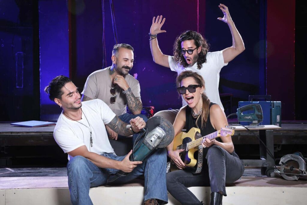 «Μέλισσες» Έναστρον