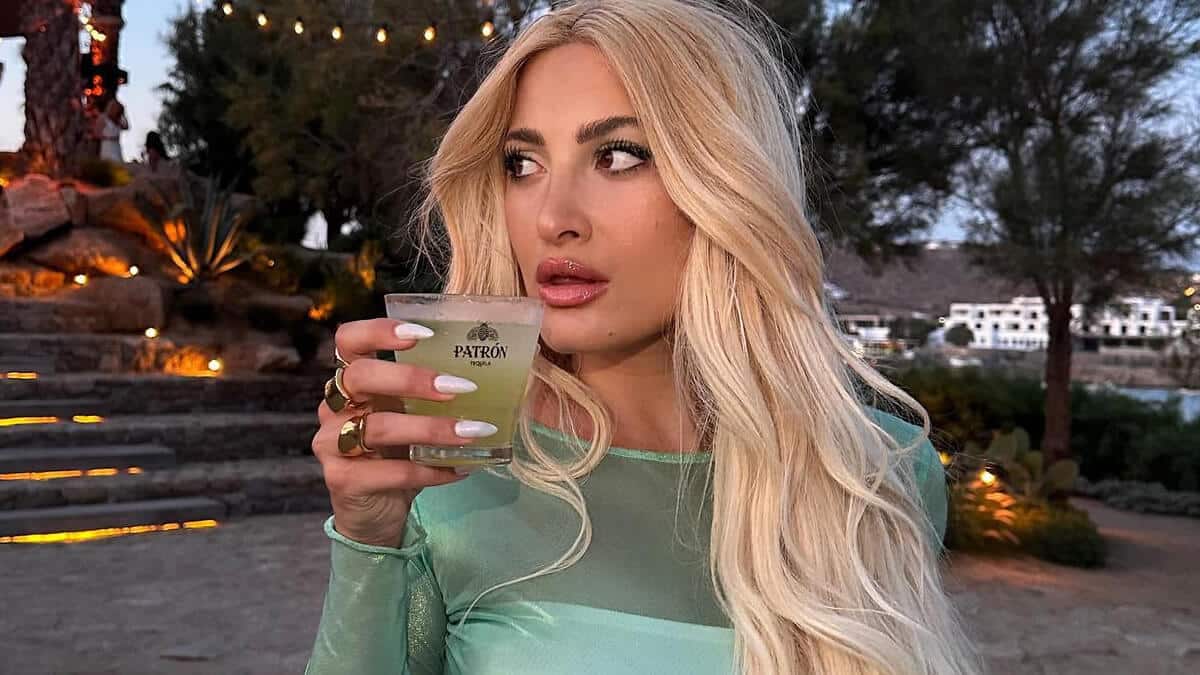 Η γνωστή προσωπικότητα και social media influencer, Ιωάννα Τούνη, βρίσκεται αυτές τις ημέρες στις εξωτικές Μαλδίβες, απολαμβάνοντας