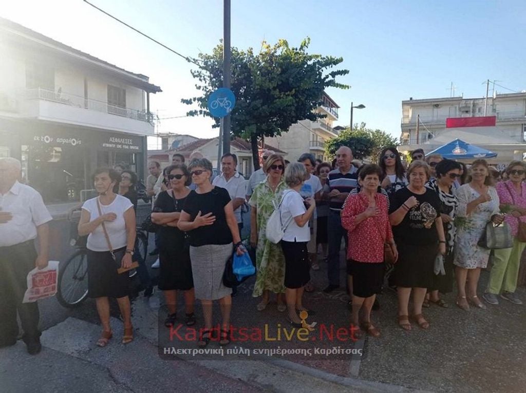Το Άγιο Όρος έστειλε στους πλημμυροπαθείς την Ιερά Εικόνα της Παναγίας «Φοβερά Προστασία» 3 1694510414 904 %CE%9A%CE%B1%CE%BA%CE%BF%CE%BA%CE%B1%CE%B9%CF%81%CE%AF%CE%B1 Daniel %CE%A3%CF%84%CE%B7%CE%BD %CE%9A%CE%B1%CF%81%CE%B4%CE%AF%CF%84%CF%83%CE%B1 %CE%B7 %CE%B8%CE%B1%CF%85%CE%BC%CE%B1%CF%84%CE%BF%CF%85%CF%81%CE%B3%CE%AE %CE%B5%CE%B9%CE%BA%CF%8C%CE%BD%CE%B1 %CE%A6%CE%BF%CE%B2%CE%B5%CF%81%CE%AC %CE%A0%CF%81%CE%BF%CF%83%CF%84%CE%B1%CF%83%CE%AF%CE%B1 %CE%B1%CF%80%CF%8C