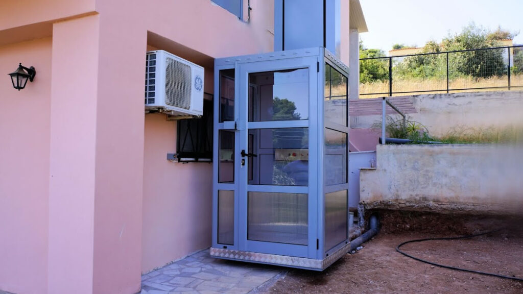 εξωτερικός ανελκυστήρας