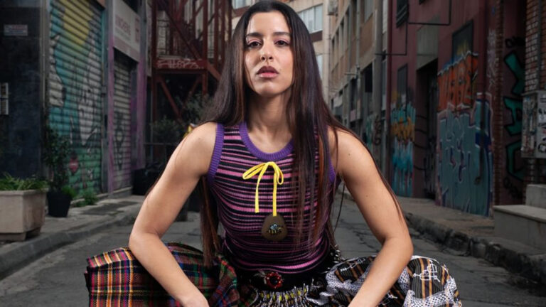 Eurovision: Η Ελλάδα διχάζεται. "Ζάρι" ή "φιάσκο"; 1 eurovision i ellada dichazetai zari i fiasko