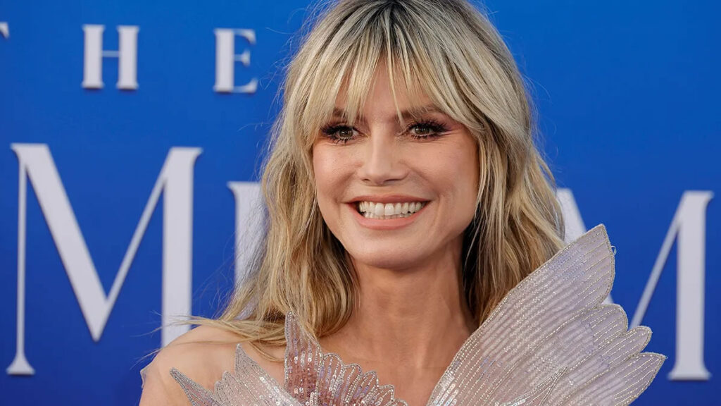 Η θρυλική επιστροφή: Η Χάιντι Κλουμ ξανά "Αγγελάκι" της Victoria's Secret 1 i thryliki epistrofi i chainti kloym xana aggelaki tis victorias secret