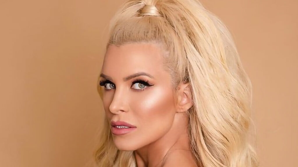 Κατερίνα Καινούργιου: Η Barbie της ελληνικής τηλεόρασης με ρόζ φόρεμα! 1 Κατερίνα Καινούργιου