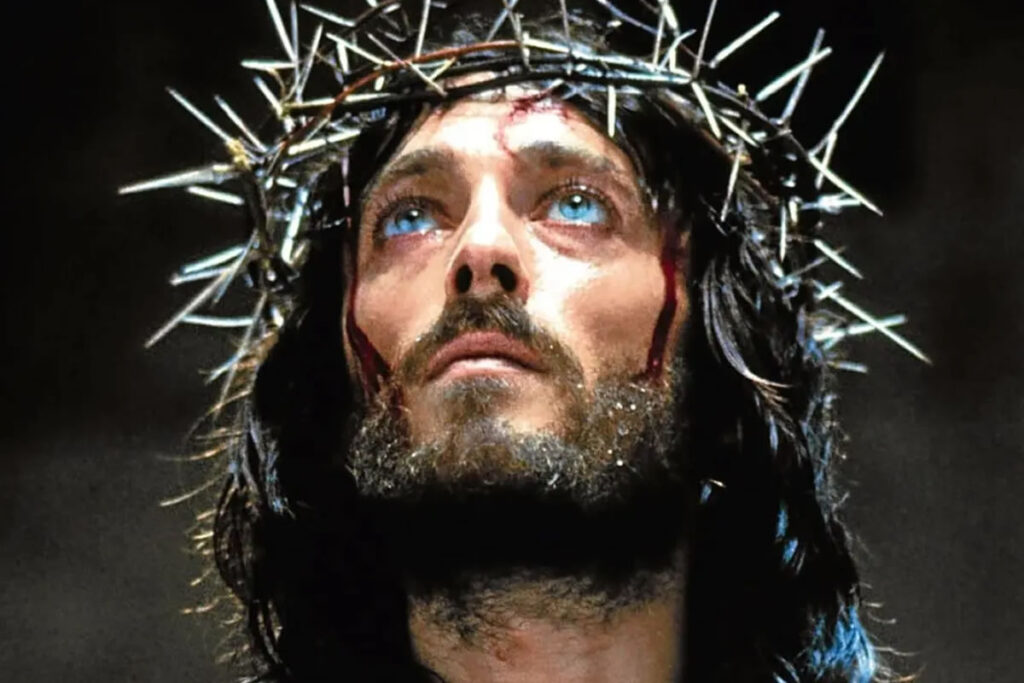 rompert paoyel ti kanei simera o o iisoys apo ti nazaret