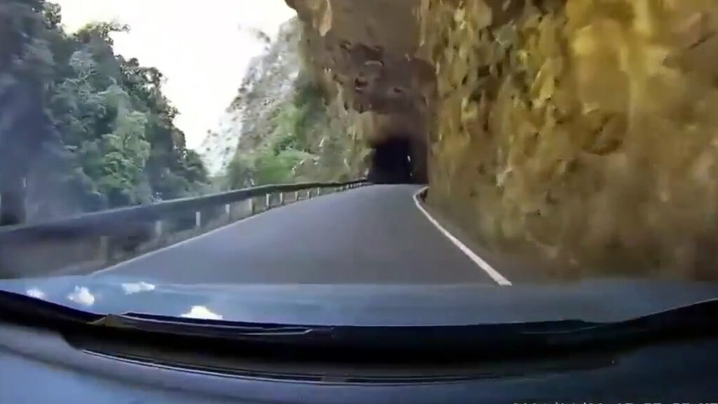 Viral βίντεο: Η δύναμη του σεισμού στα βουνά της Ταιβάν 1 Σεισμός στην Ταϊβάν