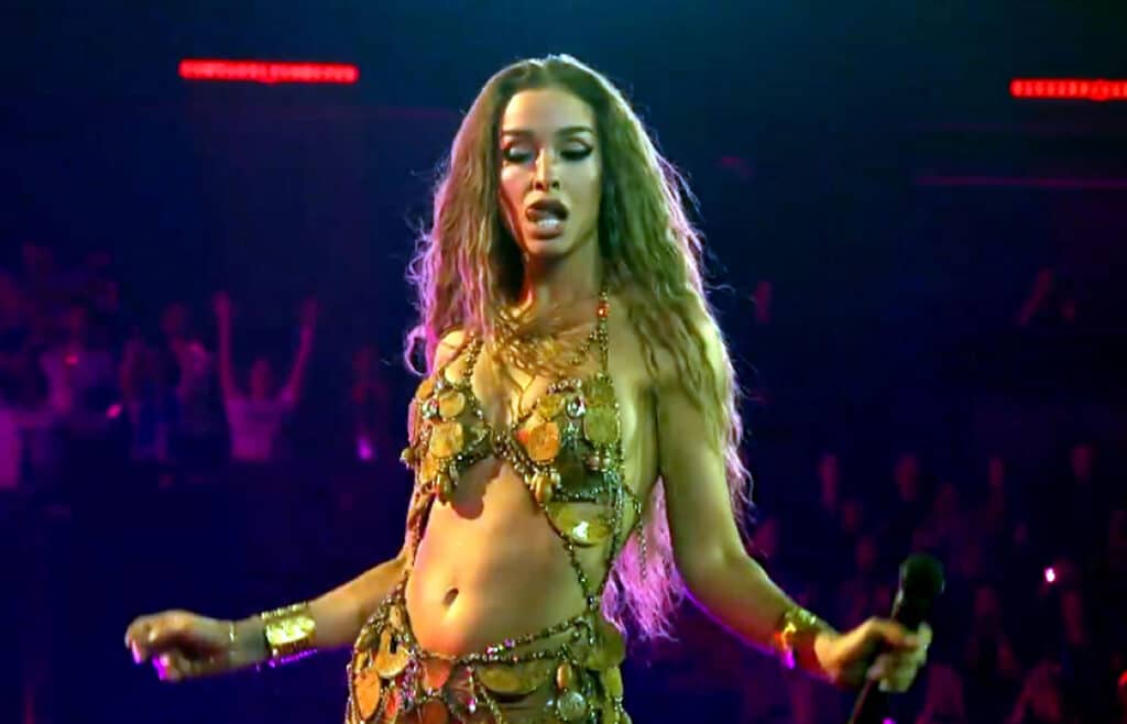 Ελένη Φουρέιρα: Τους έβγαλε... «γλώσσα» στην Eurovision! - Χάζεψε το Μάλμε μαζί της 1 Η Ελένη Φουρέιρα άναψε φωτιές με την εκρηκτική εμφάνιση και το Fuego στην έναρξη του 1ου ημιτελικού της Eurovision 2024.