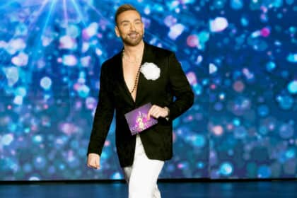 j2us ena live afieromeno stin eurovision