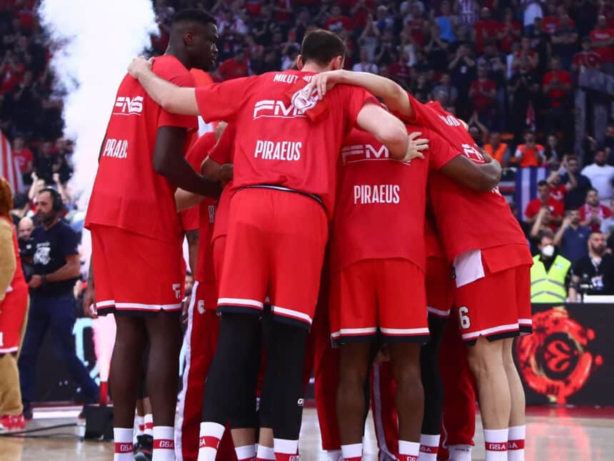 Ο Ολυμπιακός προετοιμάζεται για την επόμενη σεζόν με αποχωρήσεις και μεταγραφές. Ποιοι θα αποτελέσουν παρελθόν και ποιοι θα έρθουν στο λιμάνι