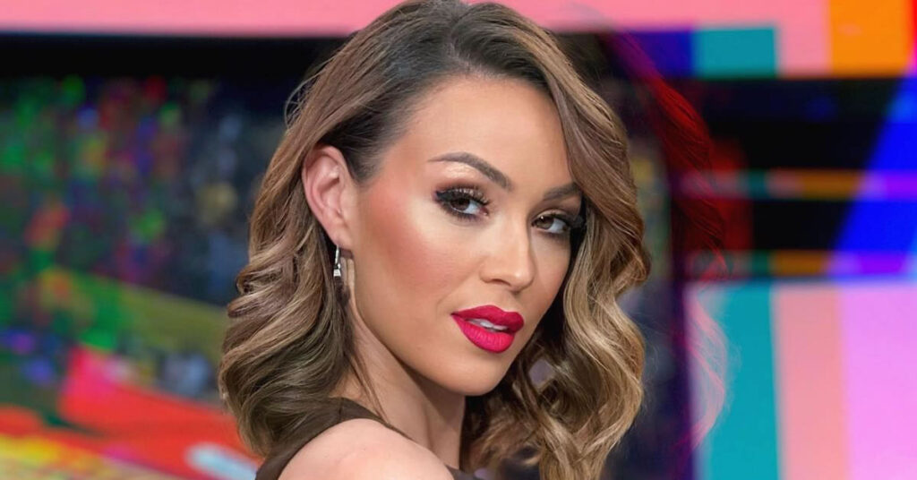 Δώρα Παντέλη: Το μαγιό που έκοψε την ανάσα στην παραλία! 1 dora panteli to magio poy ekopse tin anasa