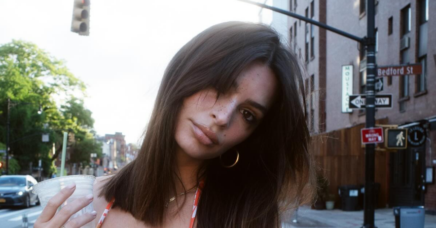 emily ratajkowski i emfanisi poy kathilose to di.fw