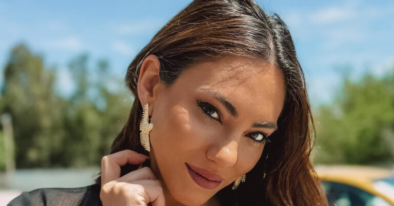 Ευρυδίκη Βαλαβάνη: Αφησε τους πάντες άφωνους στα MAD MUSIC AWARDS! 1 eyrydiki valavani afise toys pantes afonoys