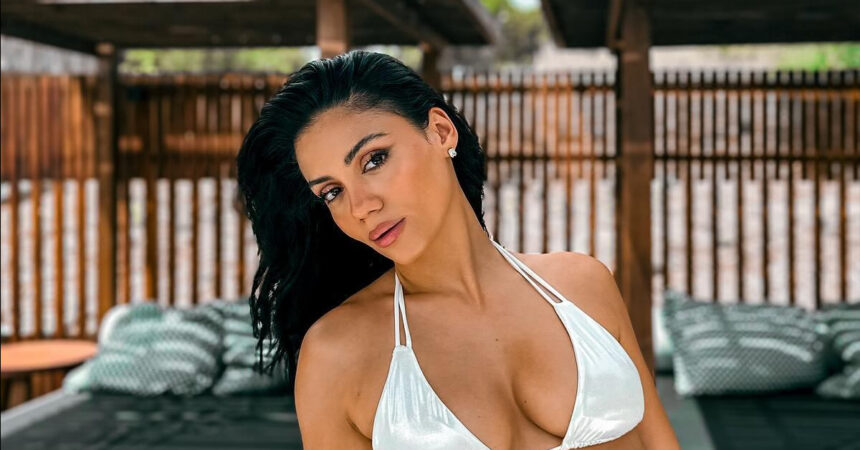 i anna amanatidoy anadeiknyei to kalligrammo som