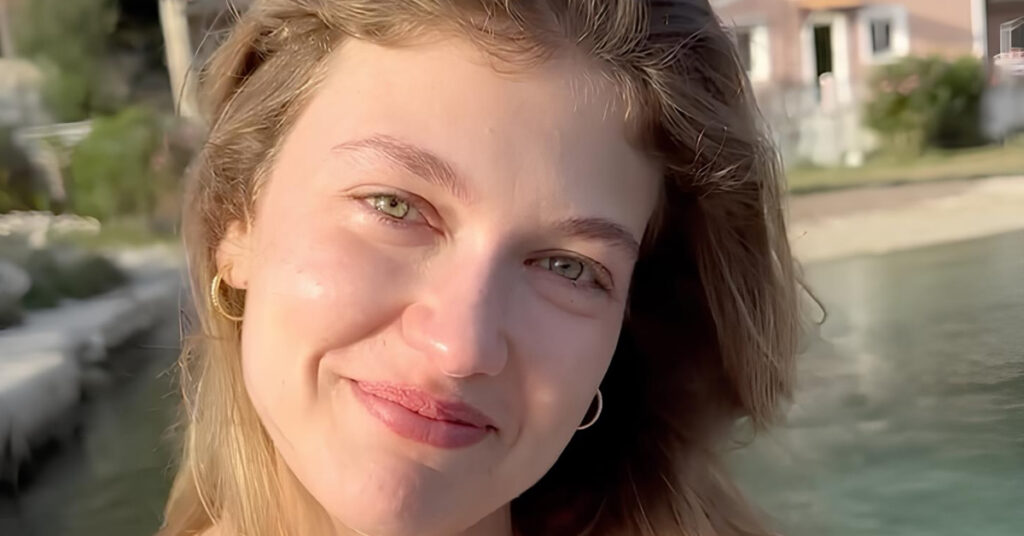 i klelia andriolatoy prokalei paniko me tin emfa